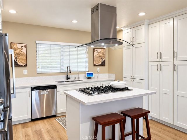 6220 Pacific Avenue 104, Playa Del Rey, CA 90293