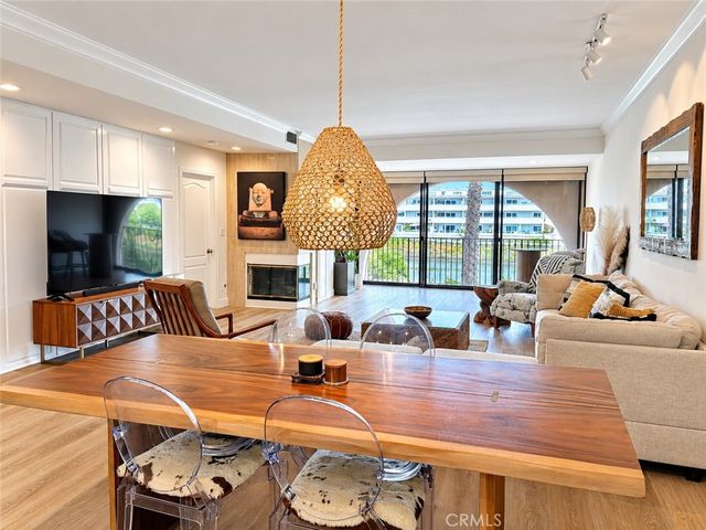 6220 Pacific Avenue 104, Playa Del Rey, CA 90293
