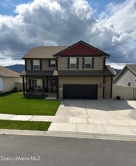 2126 Lapwai Ave, Post Falls, ID 83854
