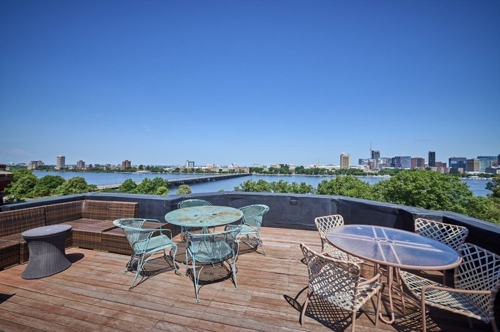 458 Beacon 1, Boston, MA 02115