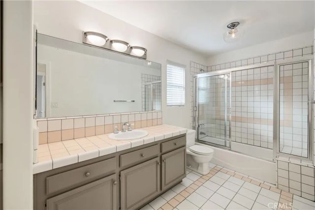 1707 Marshallfield B, Redondo Beach, CA 90278