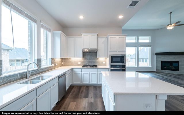 18651 Cypress Hill Drive, Rosharon, TX 77583