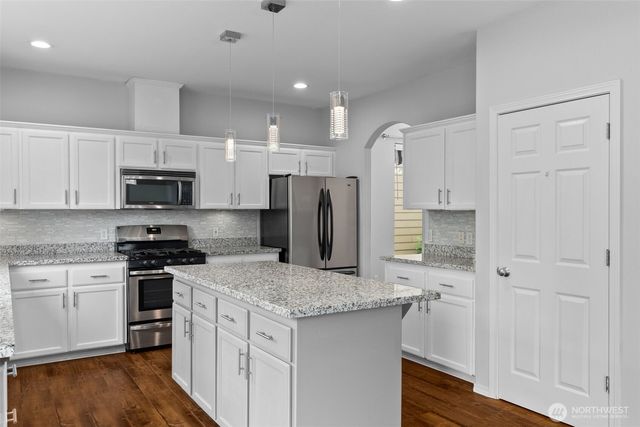 2408 Cooper Crest Street NW, Olympia, WA 98502