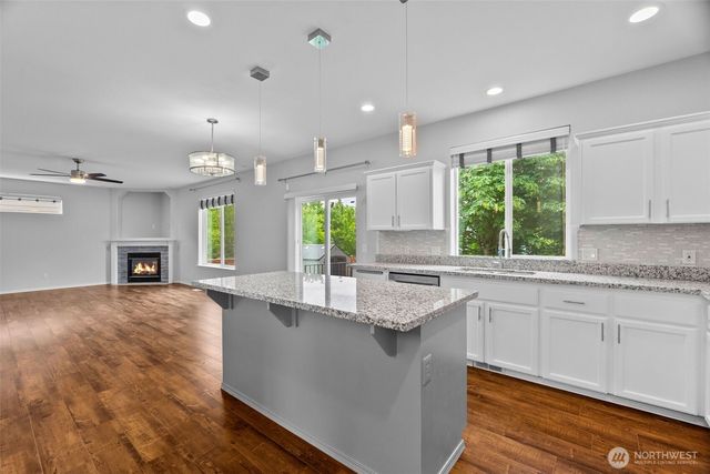 2408 Cooper Crest Street NW, Olympia, WA 98502