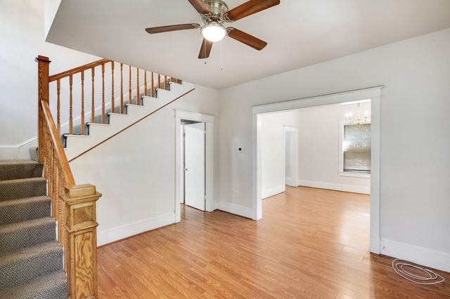 1619 S MONROE ST, Arlington, VA 22204