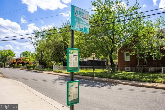 1619 S MONROE ST, Arlington, VA 22204
