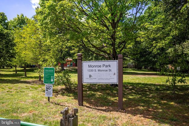1619 S MONROE ST, Arlington, VA 22204