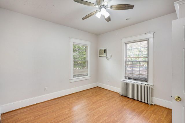 1619 S MONROE ST, Arlington, VA 22204