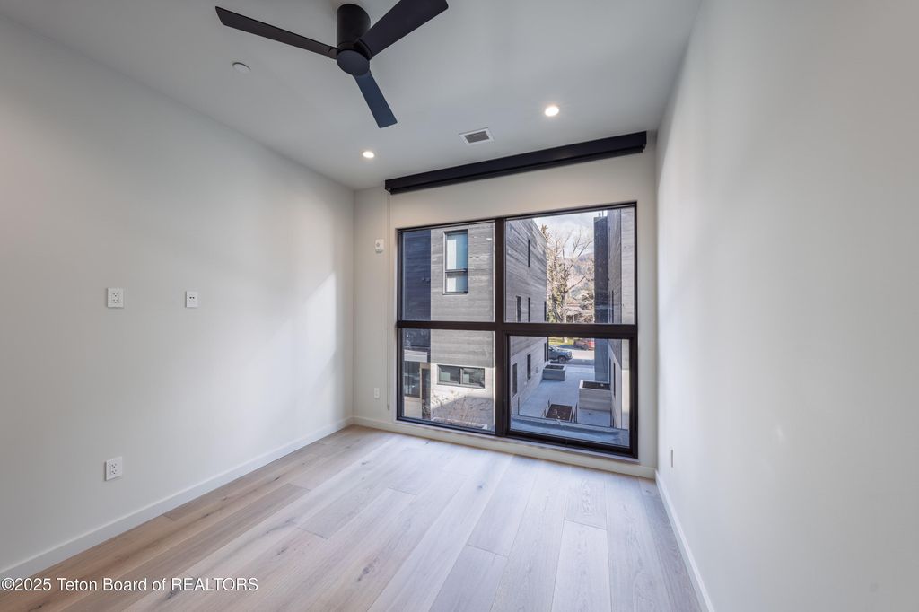 165 N GLENWOOD Street 22, Jackson, WY 83001 photo 12