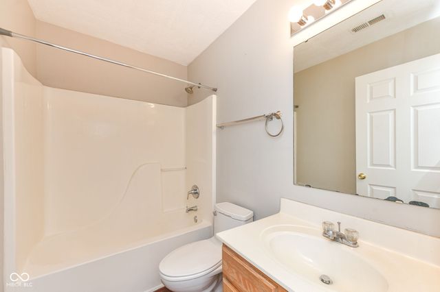 11947 Princewood Drive, Fishers, IN 46037