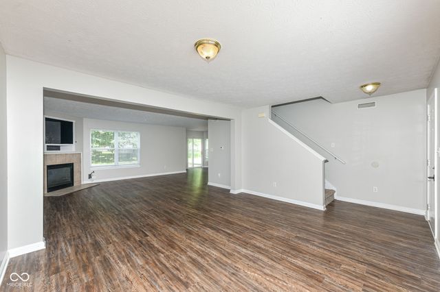 11947 Princewood Drive, Fishers, IN 46037