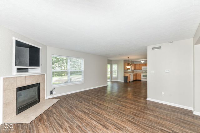 11947 Princewood Drive, Fishers, IN 46037