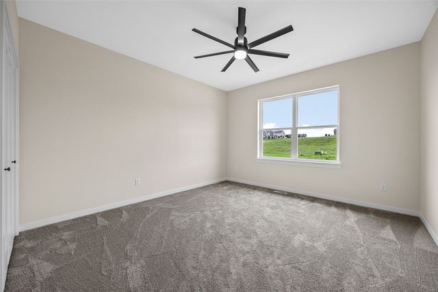 648 Rock Ridge Drive, Tiffin, IA 52340