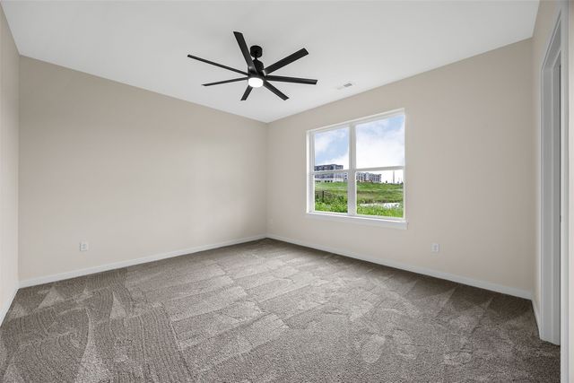 648 Rock Ridge Drive, Tiffin, IA 52340