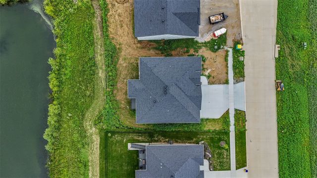 648 Rock Ridge Drive, Tiffin, IA 52340