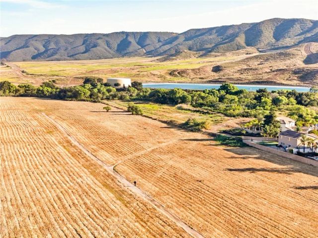 38065 Murrieta Creek, Murrieta, CA 92562