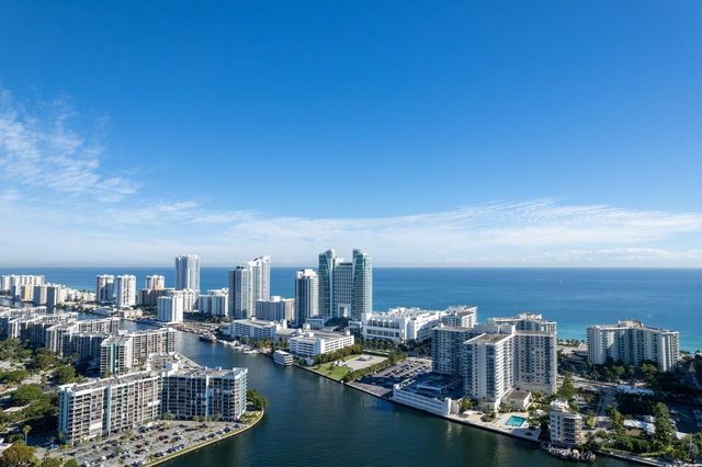 2602 E Hallandale Beach Boulevard R1805, Hallandale Beach, FL 33009