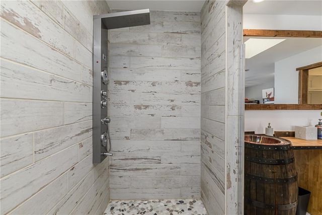 33248 199th Street, Leavenworth, KS 66048