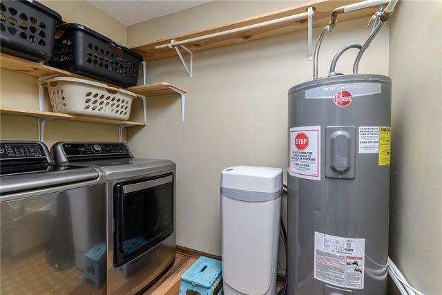 33248 199th Street, Leavenworth, KS 66048