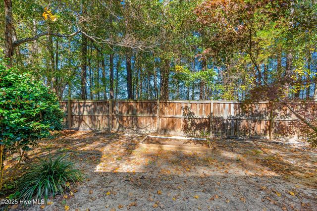 9818 N Olde Towne Wynd SE, Leland, NC 28451