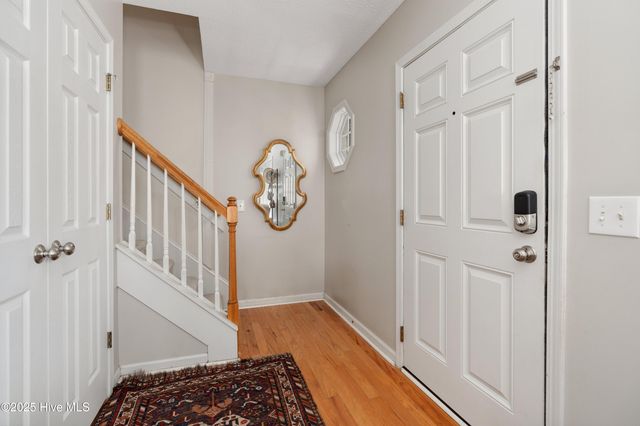 9818 N Olde Towne Wynd SE, Leland, NC 28451