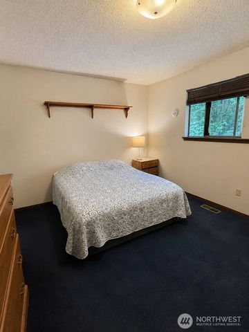 22704 2nd Drive SE, Bothell, WA 98021