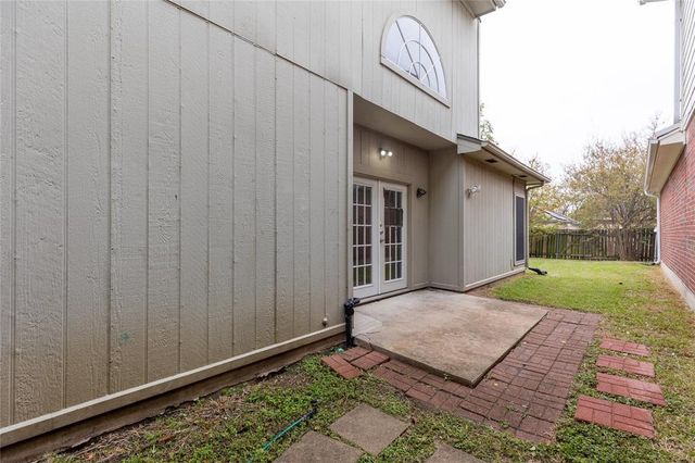 815 BLACK LOCUST DR, Pflugerville, TX 78660