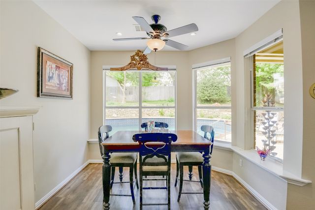 2802 Park Run Drive, Arlington, TX 76016