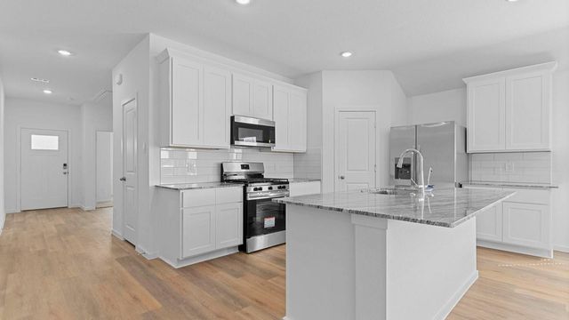 1011 Paddlefish Lane, Alvin, TX 77511