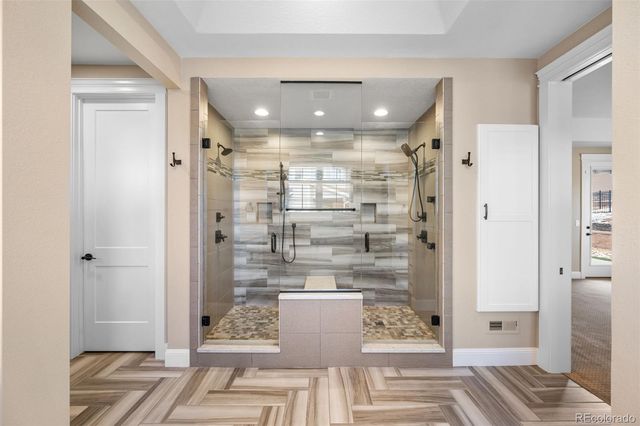 27001 E Long Circle, Aurora, CO 80016