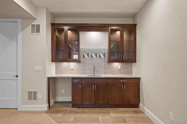 27001 E Long Circle, Aurora, CO 80016