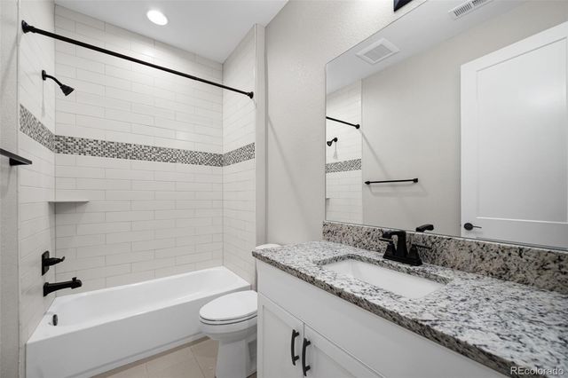 27001 E Long Circle, Aurora, CO 80016