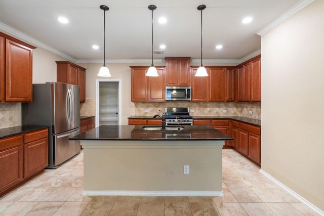 1078 Bowline DR, Georgetown, TX 78633