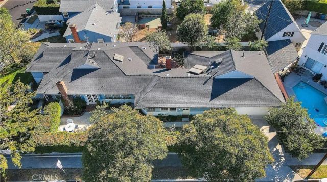 537 Jamestown, Burbank, CA 91504