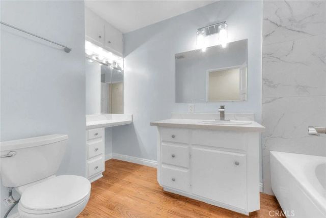 537 Jamestown, Burbank, CA 91504