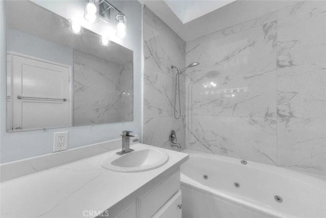 537 Jamestown, Burbank, CA 91504
