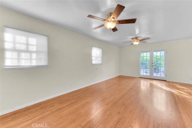 537 Jamestown, Burbank, CA 91504