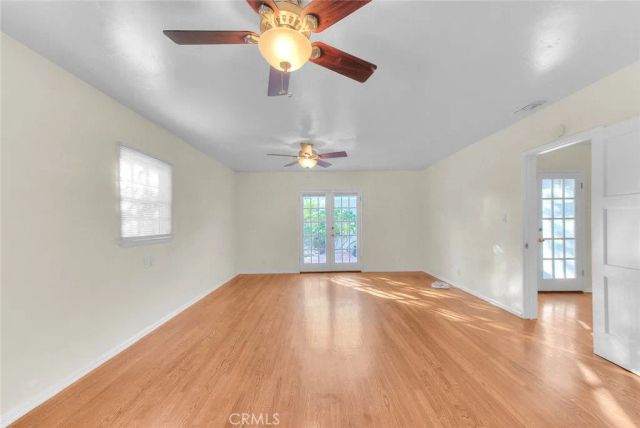 537 Jamestown, Burbank, CA 91504