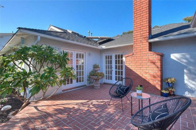 537 Jamestown, Burbank, CA 91504