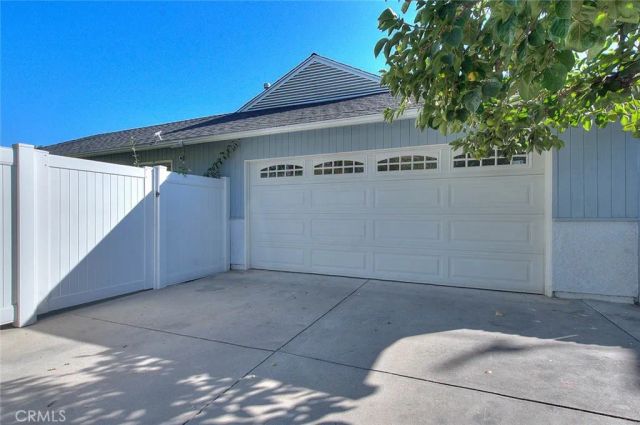 537 Jamestown, Burbank, CA 91504
