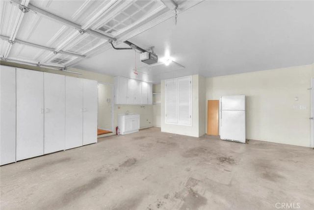 537 Jamestown, Burbank, CA 91504