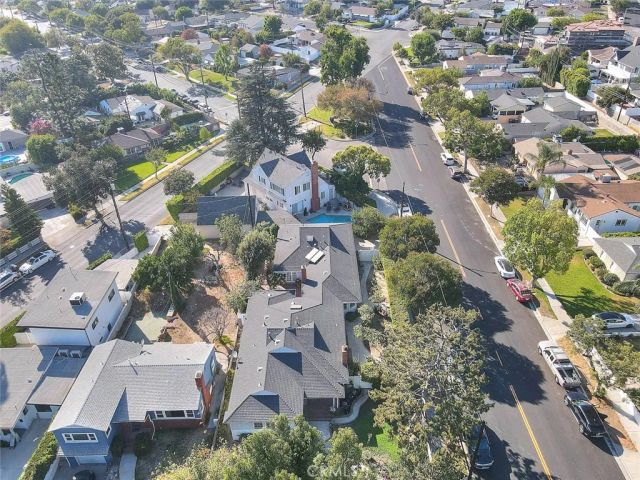 537 Jamestown, Burbank, CA 91504