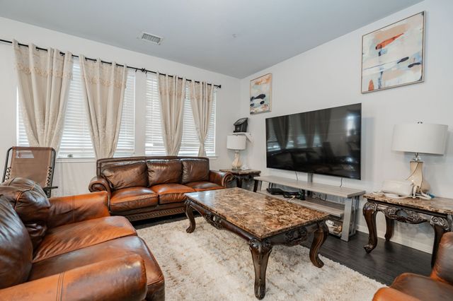 1017 Chatsworth Drive, Anna, TX 75409