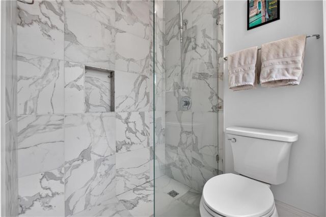 266 11th Street NE 205, Atlanta, GA 30309