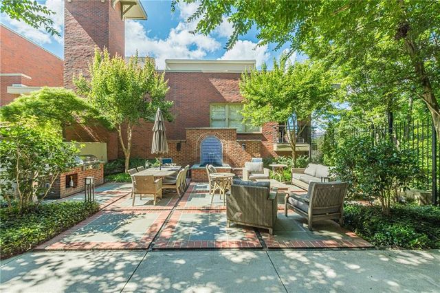 266 11th Street NE 205, Atlanta, GA 30309