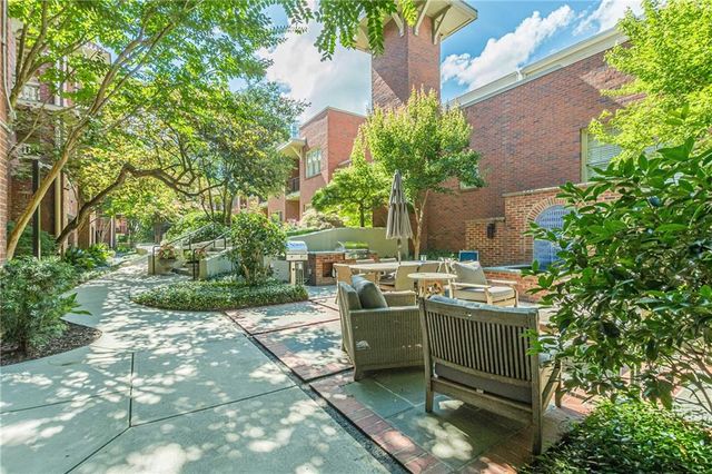 266 11th Street NE 205, Atlanta, GA 30309