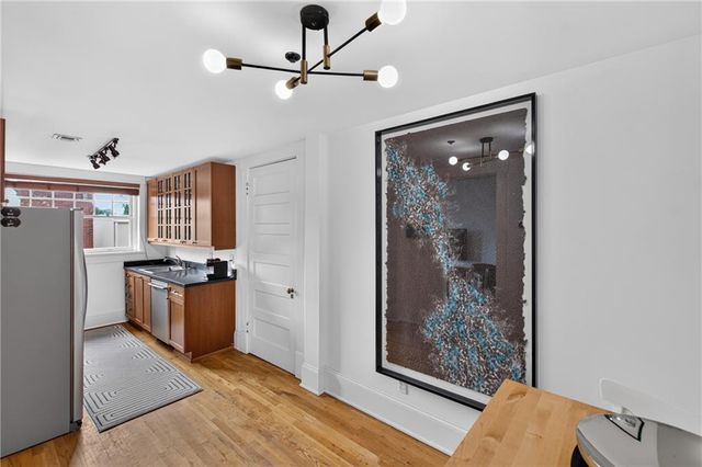 266 11th Street NE 205, Atlanta, GA 30309
