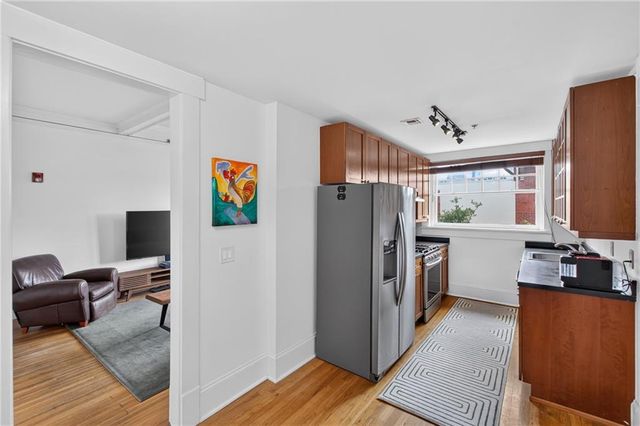 266 11th Street NE 205, Atlanta, GA 30309