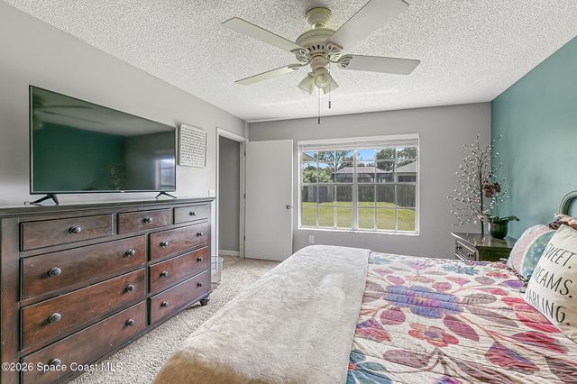 606 Seven Gables Circle SE, Palm Bay, FL 32909