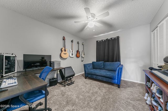606 Seven Gables Circle SE, Palm Bay, FL 32909